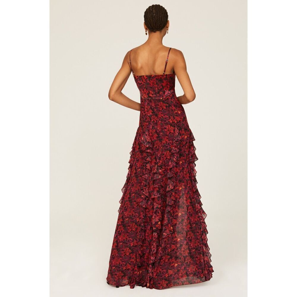Cinq à Sept  Stargazer Lilies Glenda Gown 💕 - Picture 2 of 13